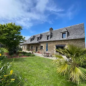  Holiday home La Longere De Sophie